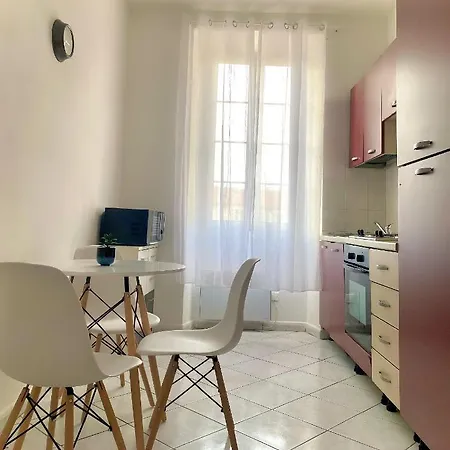 Apartment Belle Appartament Pres De La Mer Nice